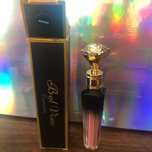 Beautiful brand new lipstick, Bel Vita in Sublime, a creamy peach pink color.